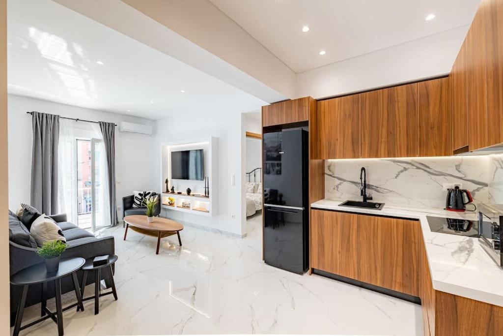 Spacious And Modern Flat At Koukaki, Near Acropolis Athens Exterior photo