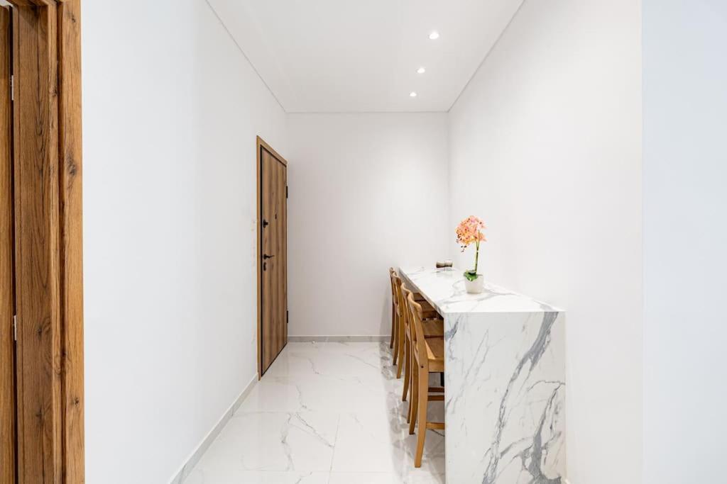 Spacious And Modern Flat At Koukaki, Near Acropolis Athens Exterior photo