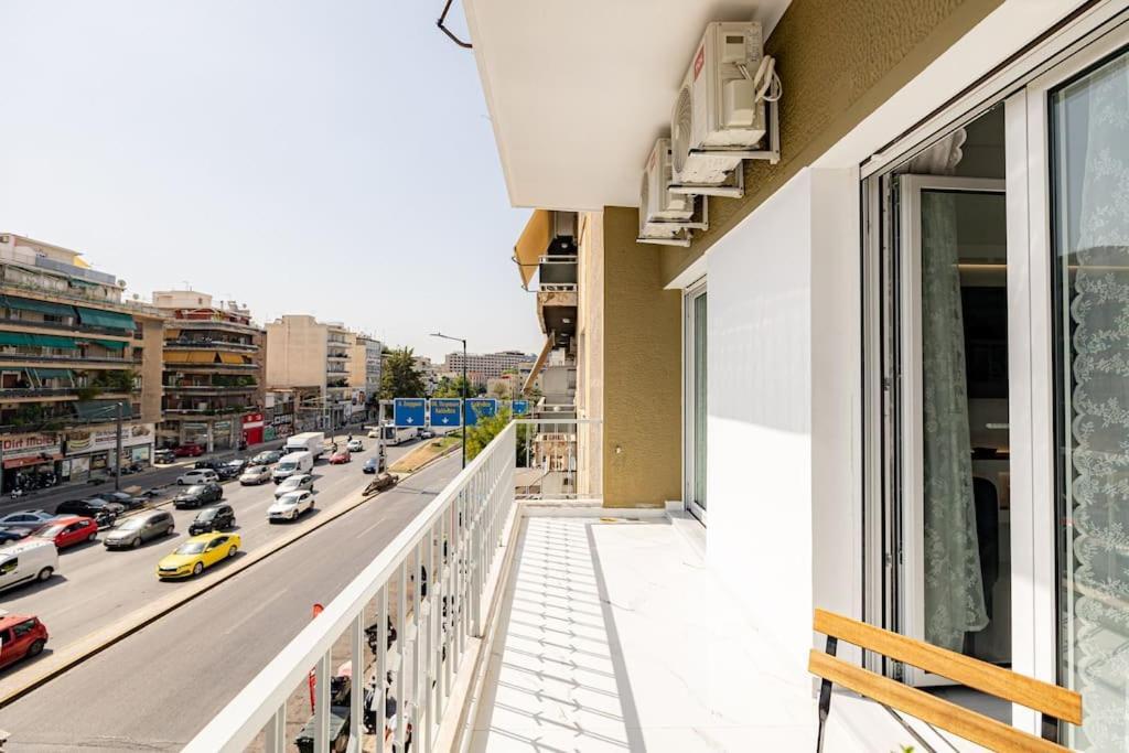 Spacious And Modern Flat At Koukaki, Near Acropolis Athens Exterior photo